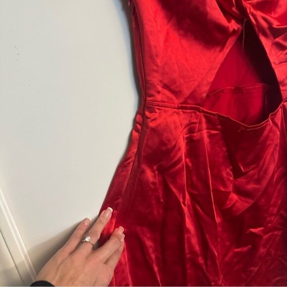 Hello Molly Red Satin Twist Cutout Back Mini Dress Size Medium (6) - Picture 11 of 15